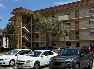 2+1 Condo — 4940 E Sabal Palm Blvd APT 203, Tamarac, 33319