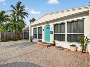 3-bedroom Single-Family Home — 1606 NE 15th Avenue #1606, Fort Lauderdale, 33305