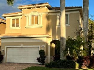 5-bedroom Single-Family Home — 4350 Key Lime Boulevard, Boynton Beach, 33436
