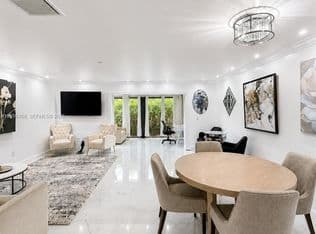 2-bedroom Condo — 21866 Cypress Cir APT 31C, Boca Raton, 33433