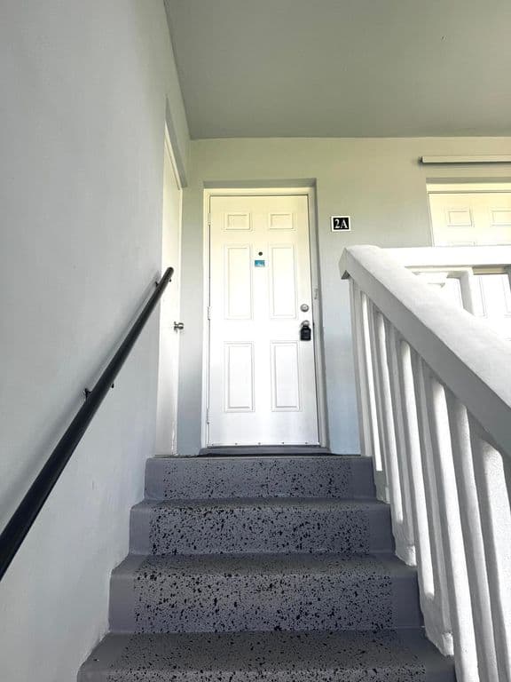 2+1 Condo — 310 N NORTH Boulevard #2A