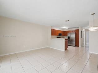 3-bedroom Townhouse — 3073 SW 128th Ave #109, Miramar, 33027