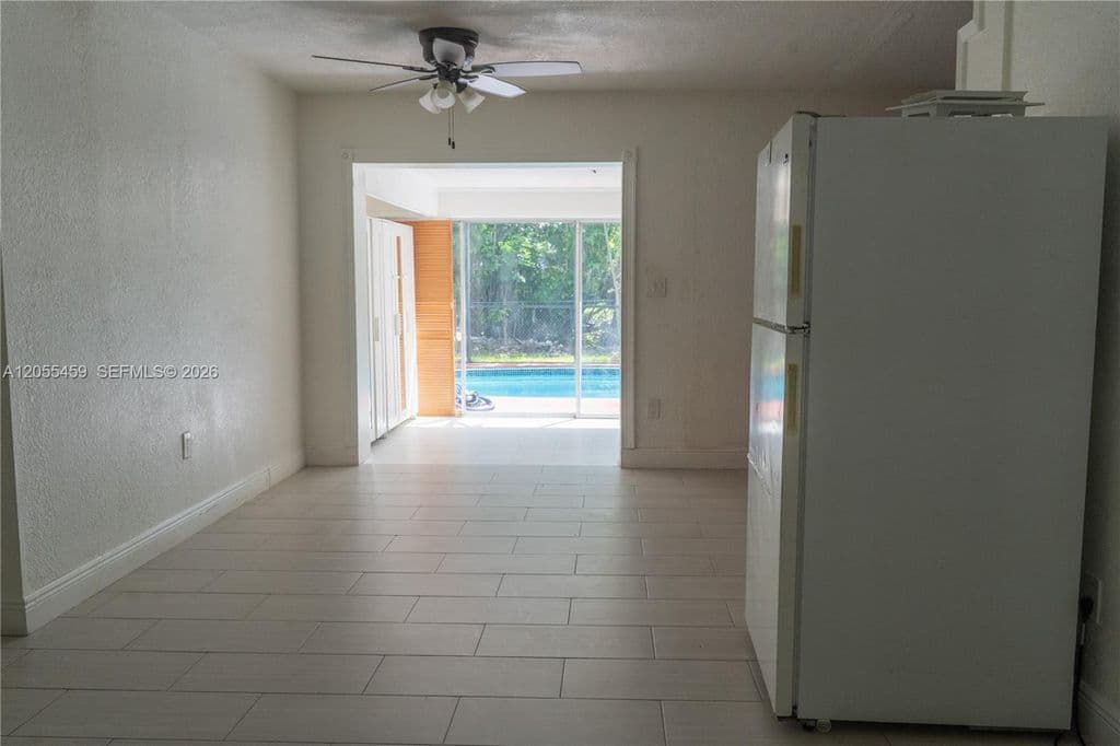3-bedroom Single-Family Home — 20530 Eagle Nest Rd