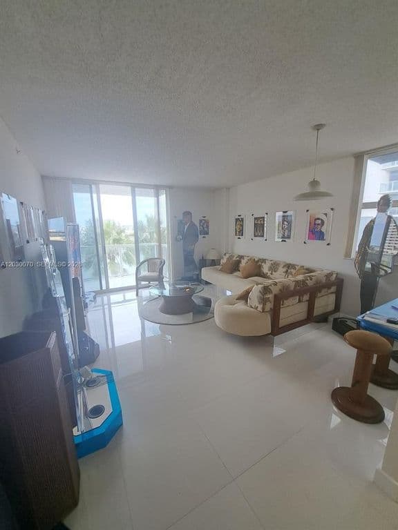 2+1 Condo — 5085 NW 7th St APT 602