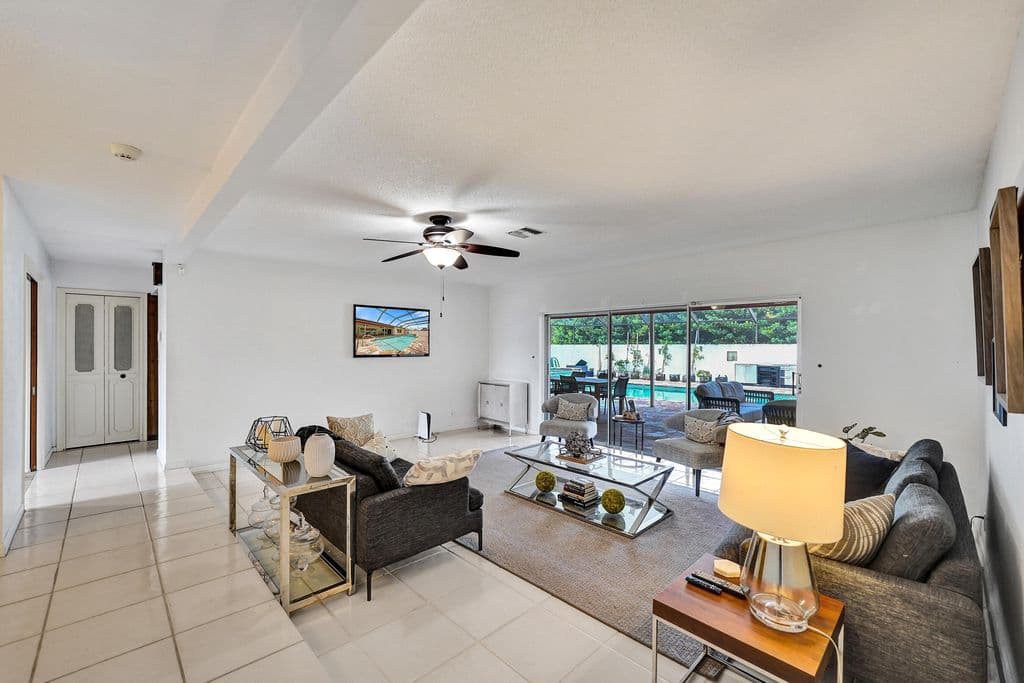 4-bedroom Single-Family Home — 7381 SW 6th Court