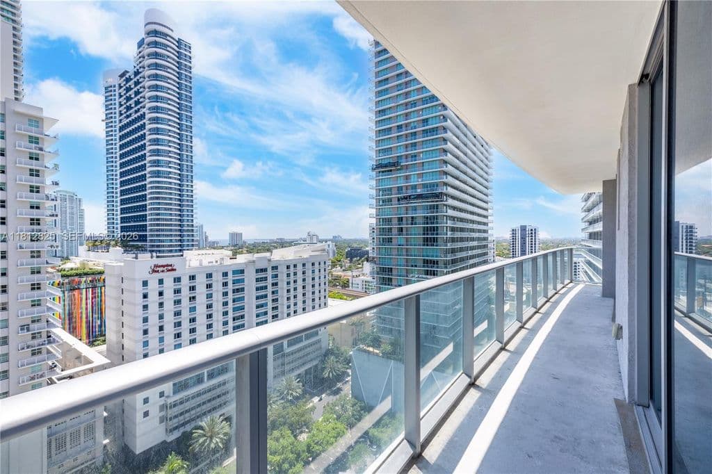 2+1 Condo — 1100 S Miami Ave APT 1704