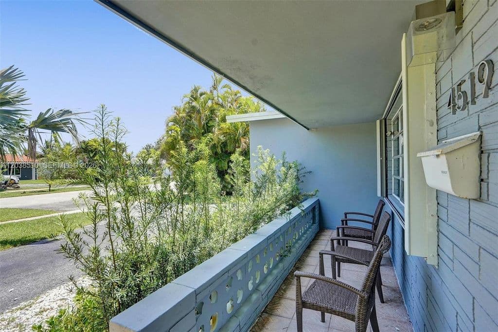 4+1 Müstakil ev — 4519 Monroe St