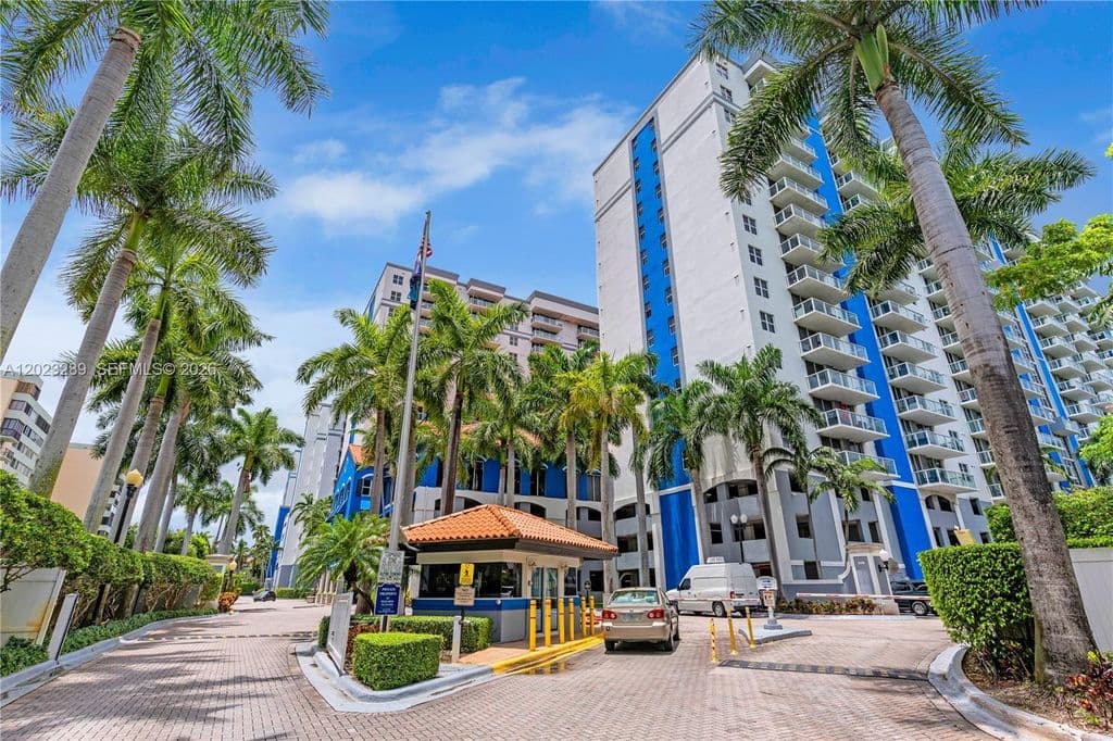 2-bedroom Condo — 5077 NW 7th St APT 517