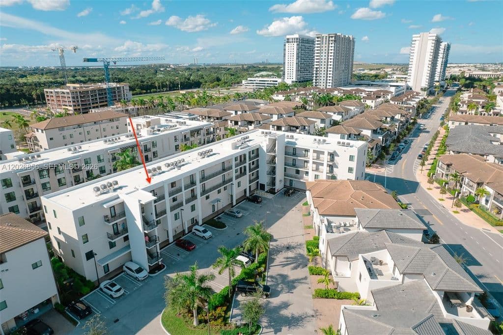 3+1 Condo — 4745 NW 84th Ct #47