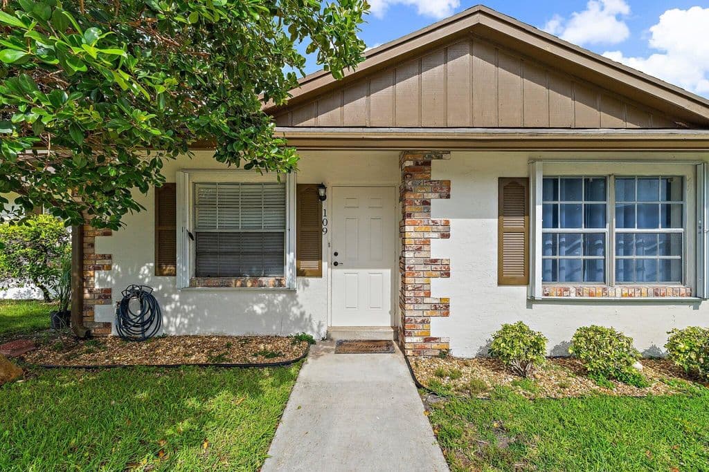 2-bedroom Property — 109 Doe Trail