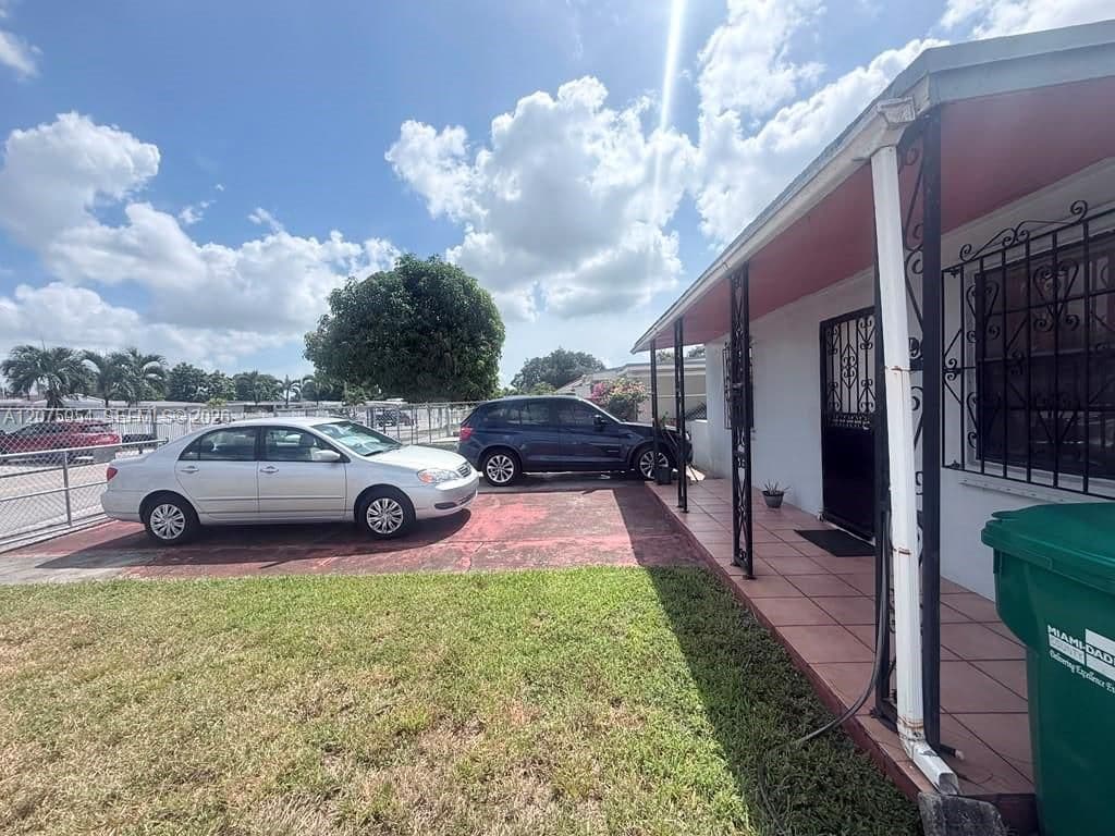 3-bedroom Single-Family Home — 3190 NW 97th St