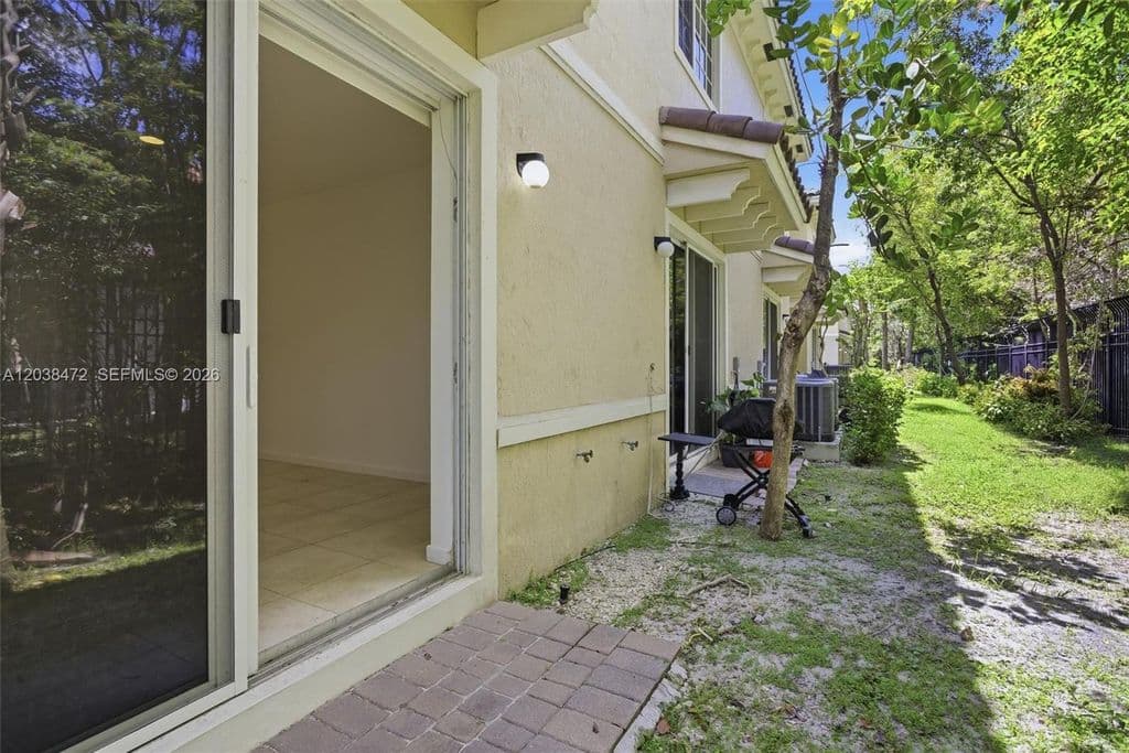 3-bedroom Property — 2664 SW 81st Ter #2666