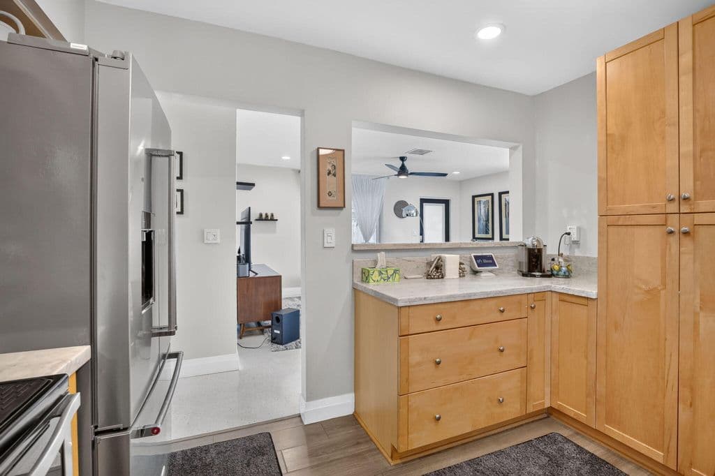 3-bedroom Single-Family Home — 1608 NE 14TH Terrace