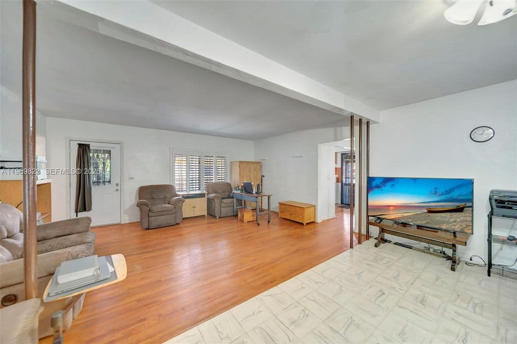 2-bedroom Single-Family Home — 890 NE 138th St