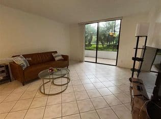 1+1 Condo — 600 Three Islands Blvd APT 118, Hallandale, 33009