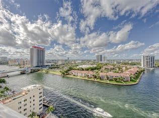 2+1 Condo — 3800 S Ocean Dr APT 1606, Hollywood, 33019