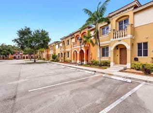 2-bedroom Single-Family Home — 1820 SW 89th Ter, Hollywood, 33025
