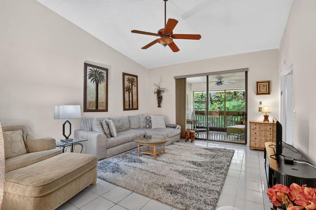 2-bedroom Condo — 9364 Sable Ridge Circle #D