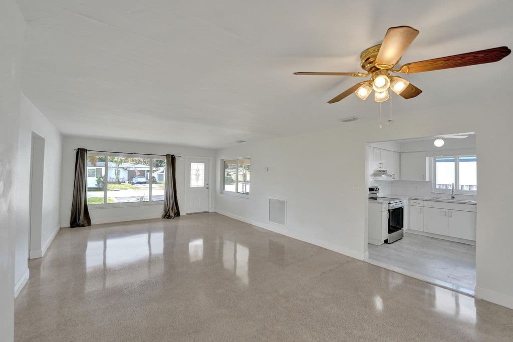3-bedroom Single-Family Home — 1101 SW 31st Street