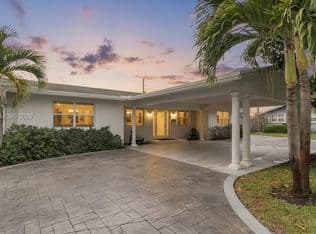3+1 Müstakil ev — 1405 SW 4th Ter, Pompano Beach, 33060