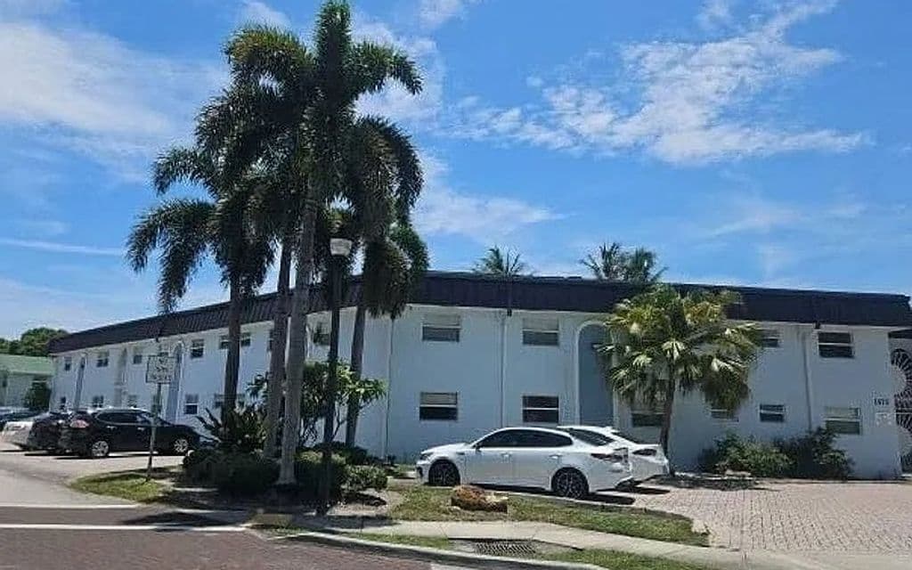 2+1 Müstakil ev — 1470 N Dixie Hwy APT 17