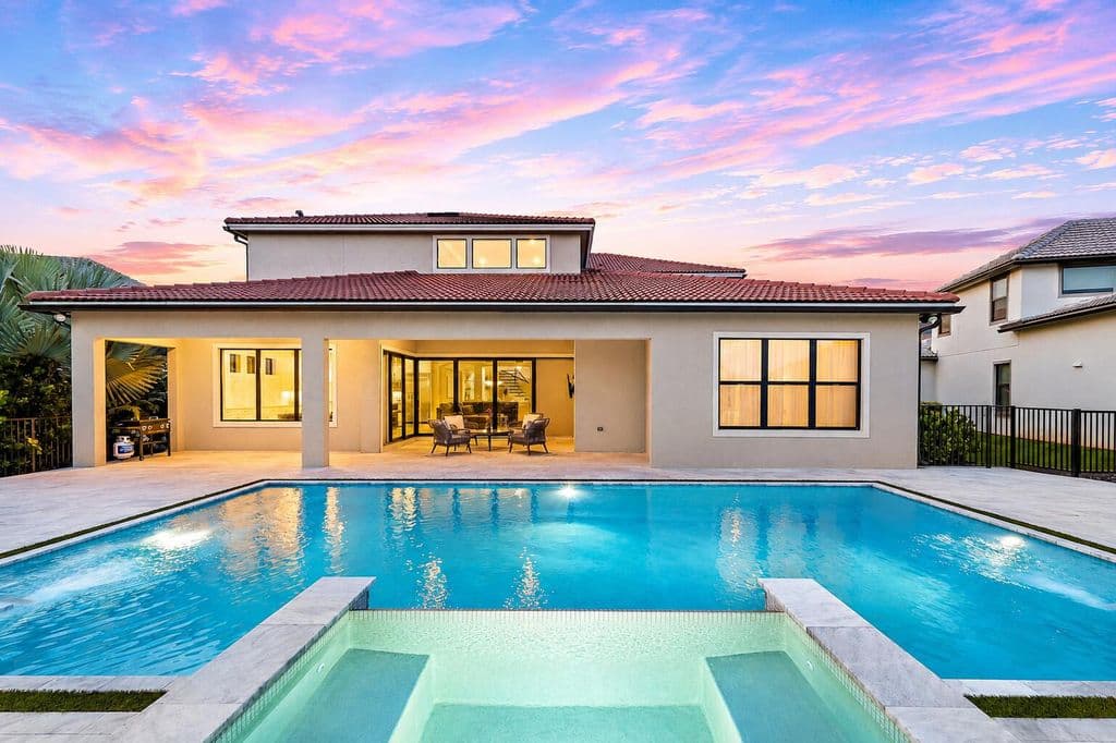 6-bedroom Single-Family Home — 315 Sonoma Isles Circle