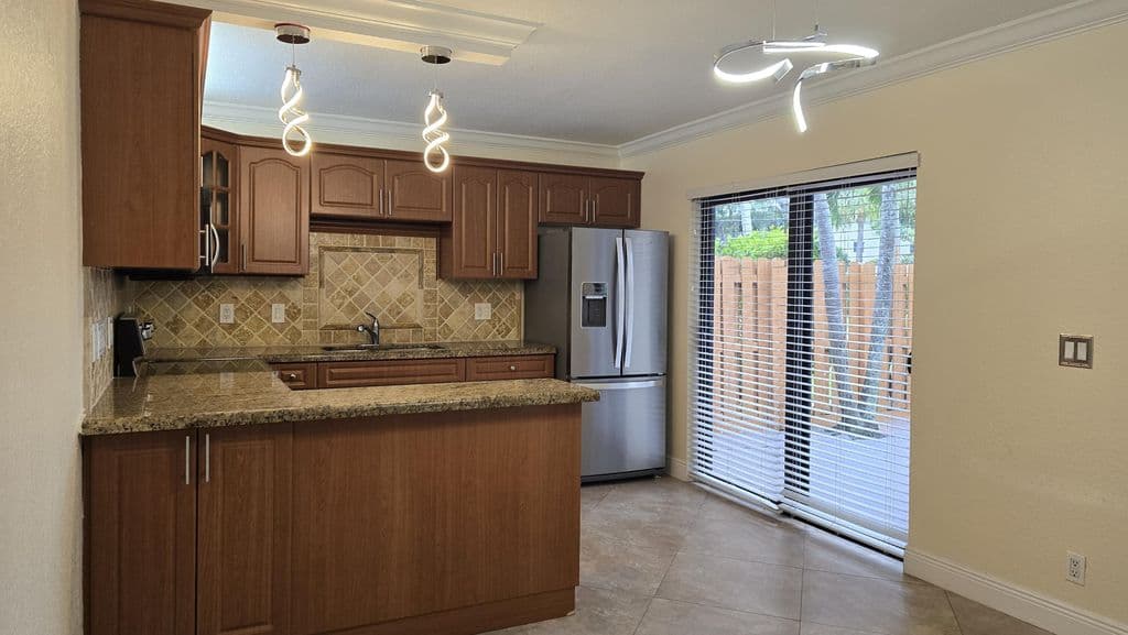 2-bedroom Property — 257 Lake Arbor Drive