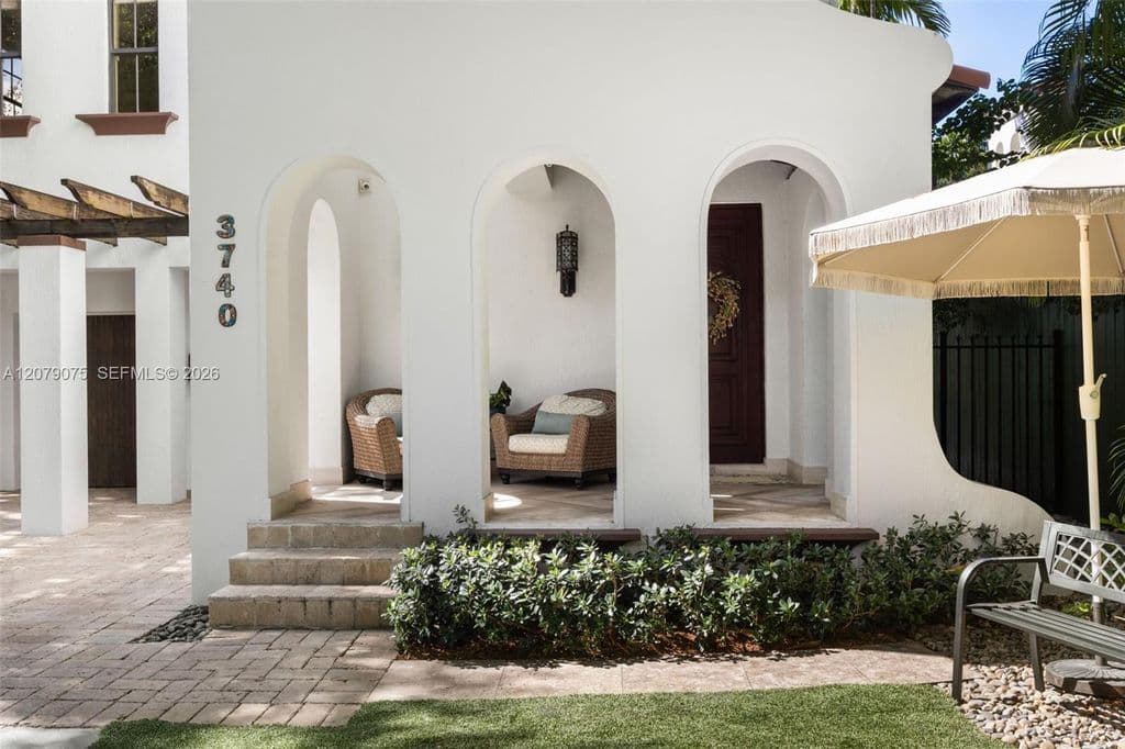 4-bedroom Single-Family Home — 3740 Irvington Ave