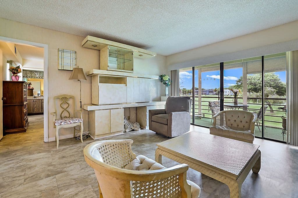 2-bedroom Condo — 76 CAPRI B