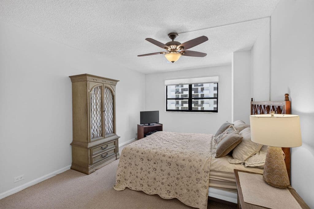 2-bedroom Condo — 1208 Marine Way #205