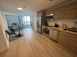 1+1 Condo — 121 NE 34th St Unit 2014, Miami, 33137