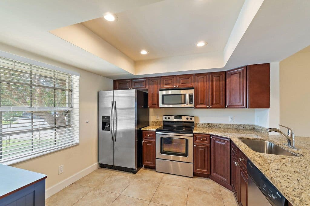 2-bedroom Property — 109 Doe Trail