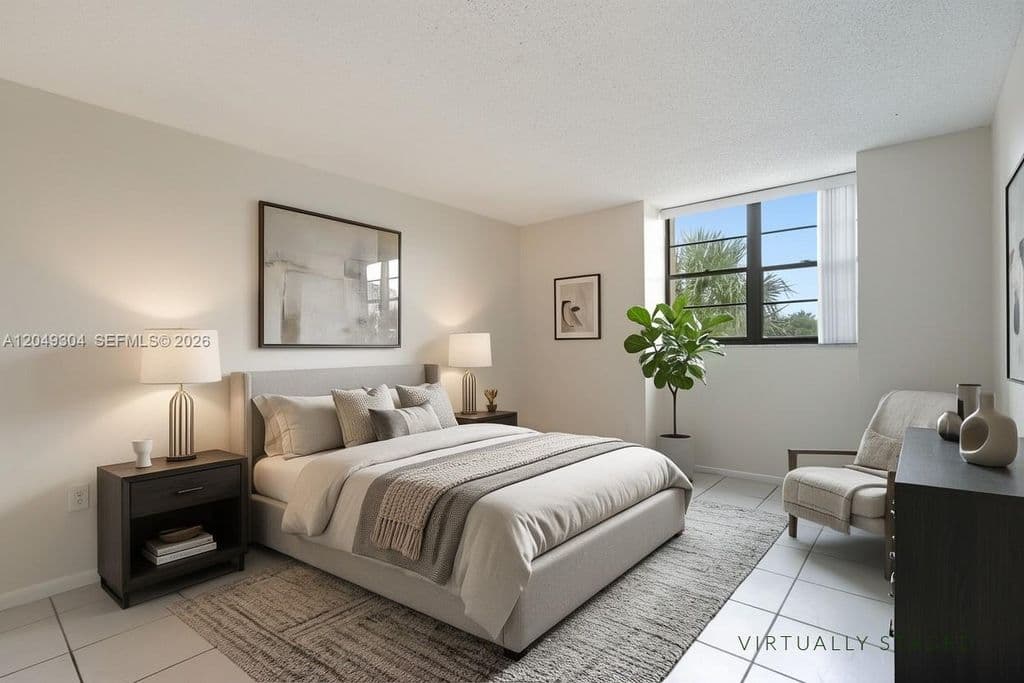 1+1 Condo — 10425 SW 112th Ave APT 302
