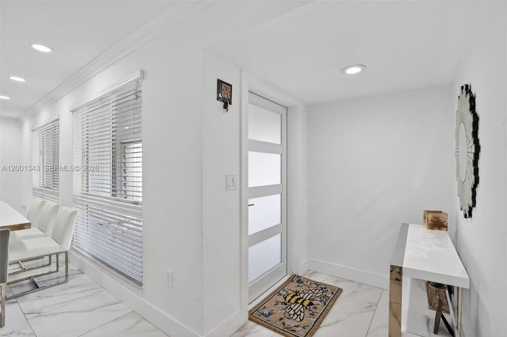 3+1 Müstakil ev — 9280 SW 55th Ct