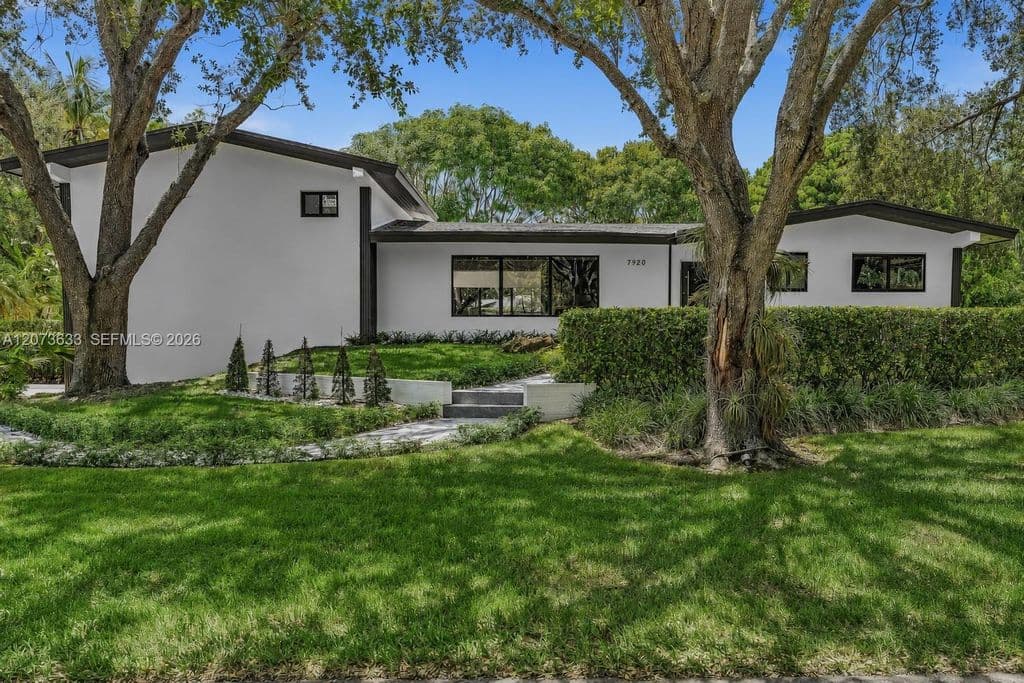 3+1 Müstakil ev — 7920 SW 132nd St