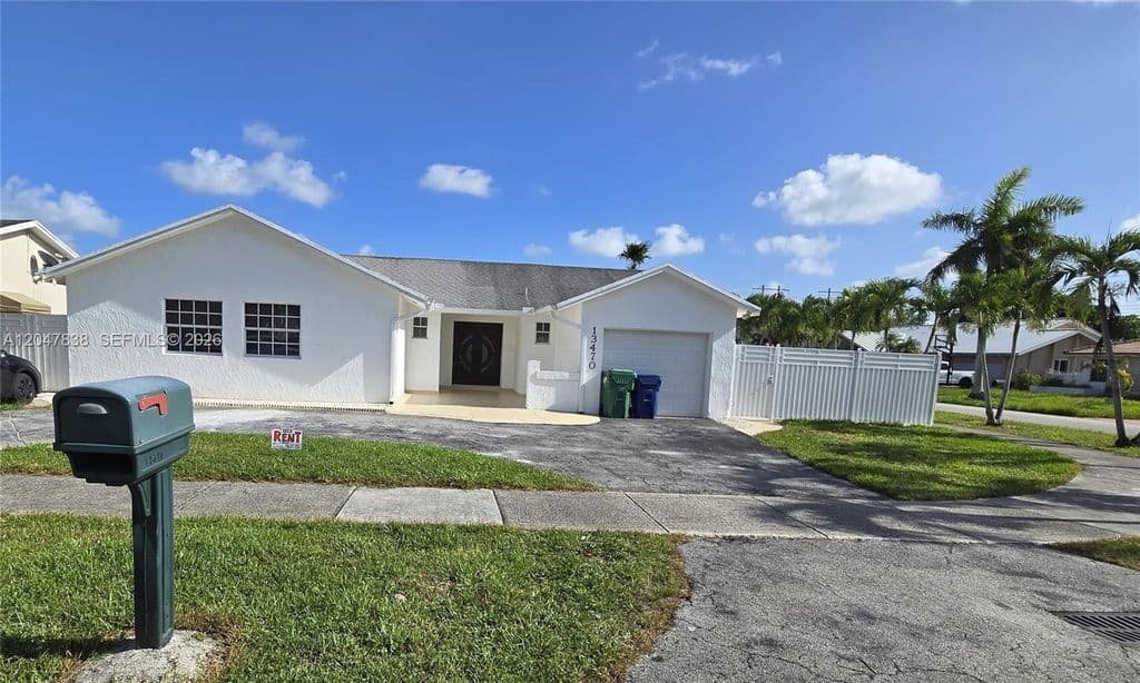 6-bedroom Single-Family Home — 13470 SW 24th St