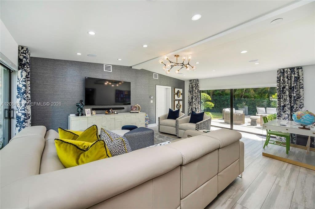 3-bedroom Single-Family Home — 831 Cortez St