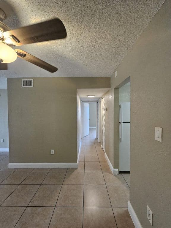 2-bedroom Condo — 4324 NW 9TH Avenue #6-1C