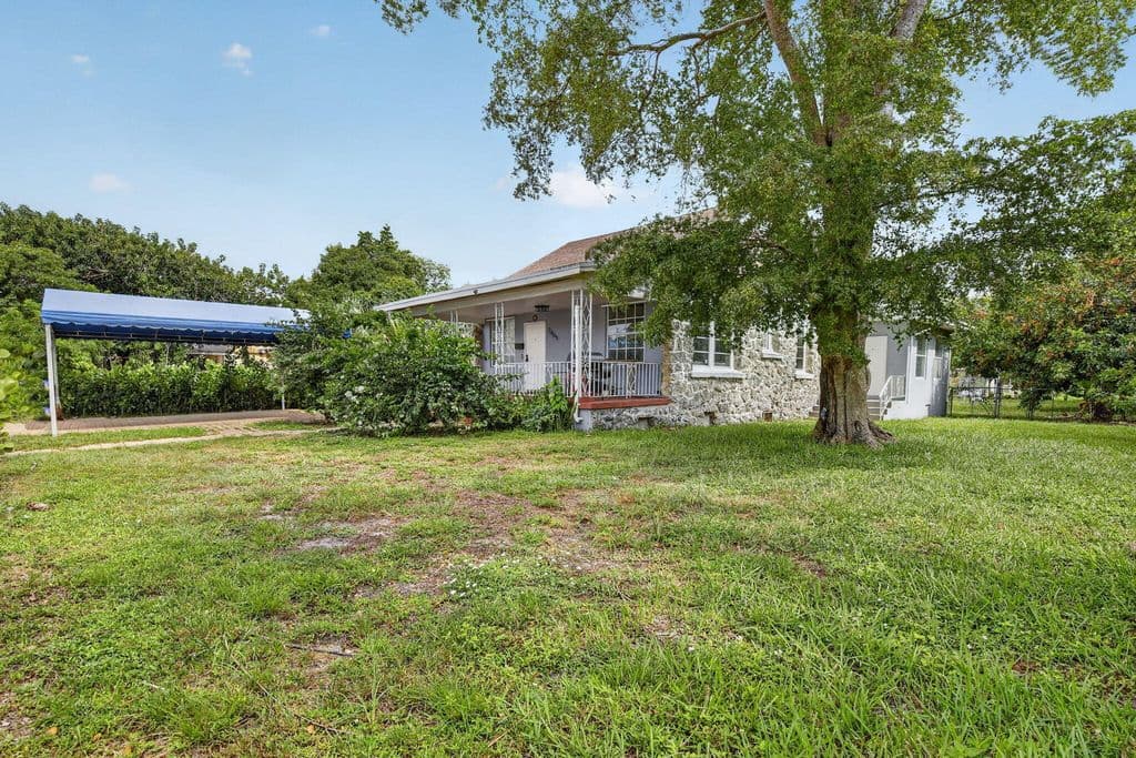 3+1 Müstakil ev — 2465 Taylor Street
