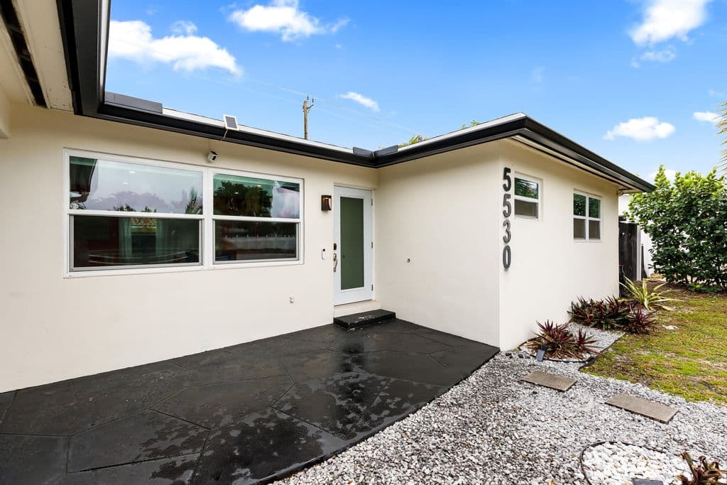 3-bedroom Single-Family Home — 5530 NE 18th Avenue