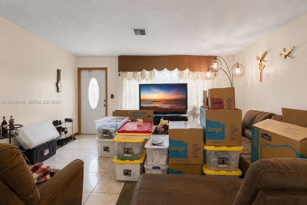 4-bedroom Single-Family Home — 4857 NW 8th Ct