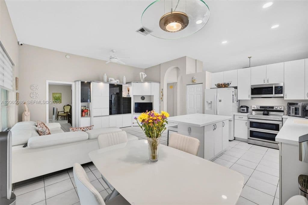 3-bedroom Single-Family Home — 13356 NW 16th St