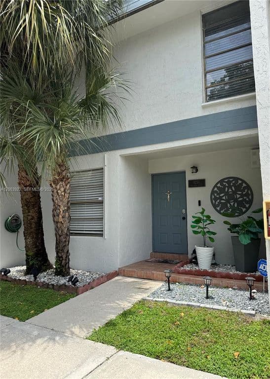 3+1 Mülk — 9251 NW 14th Ct #257