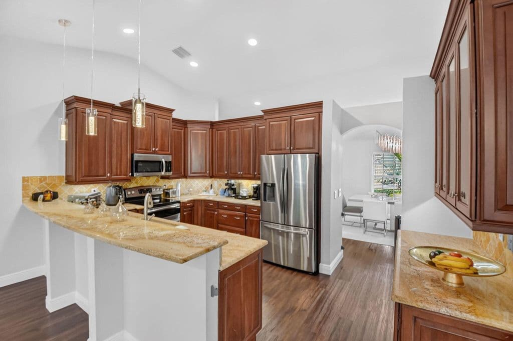 3-bedroom Single-Family Home — 6170 Pitch Lane