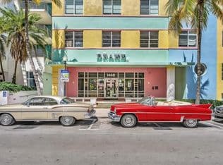 2-bedroom Condo — 1460 Ocean Drive #205, Miami Beach, 33139