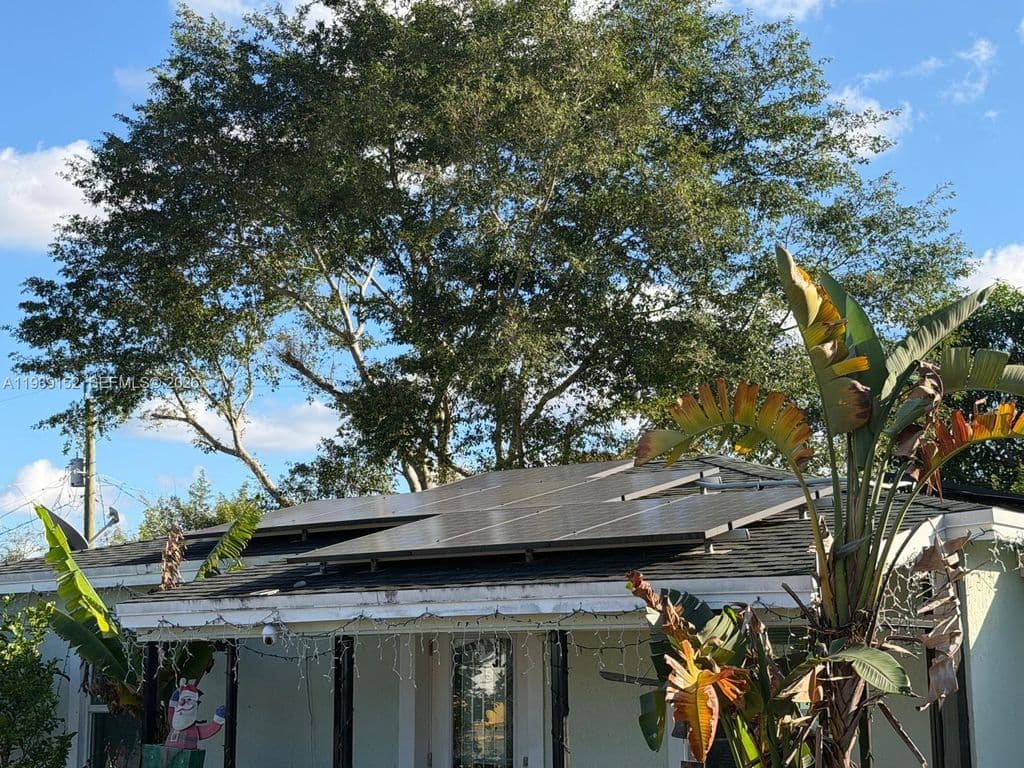 2-bedroom Single-Family Home — 2550 NW 153rd St