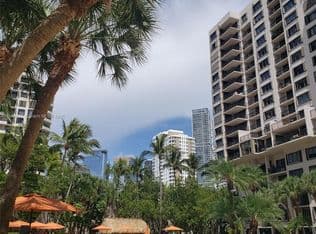 1+1 Condo — 540 Brickell Key Dr APT 1524, Miami, 33131