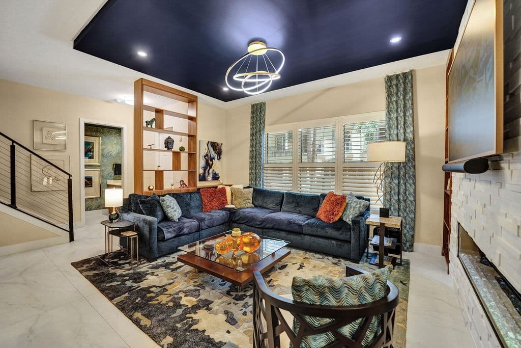 2+1 Condo — 2617 NE 14th Avenue #102