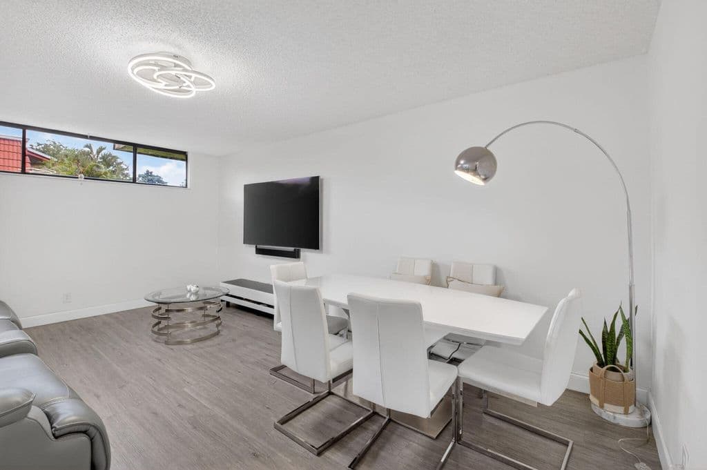 2-bedroom Property — 8385 Trent Court #D