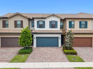3-bedroom Townhouse — 4846 San Fratello Circle, Lake Worth, 33467